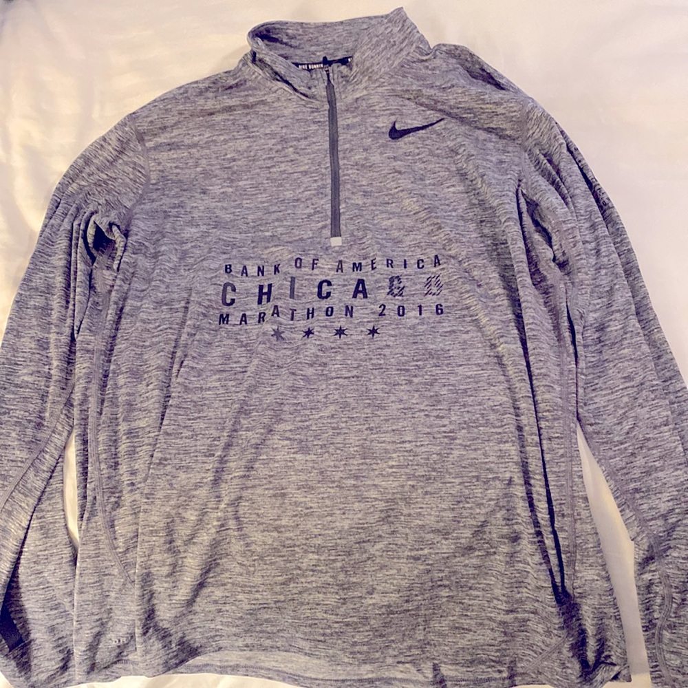 Nike Run 1/4 Chicago Zippie